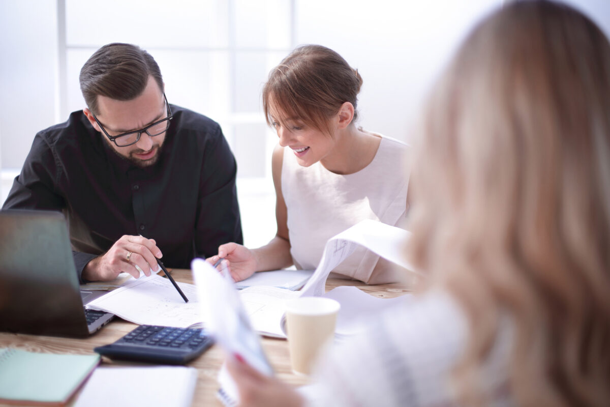 Role of a fractional CFO managing the CFO reporting process in Cape Town businesses