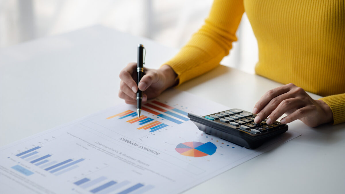 Role of a fractional CFO managing the CFO reporting process in Cape Town businesses